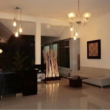 House Of Laskar Hotel Jogjakarta Buitenkant foto